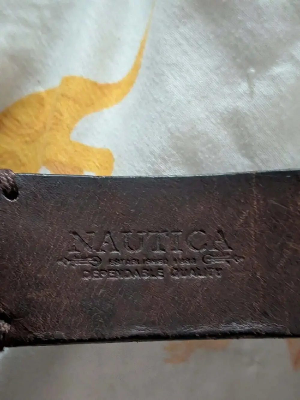Nautica Men's Brown Leather Belt with Antique Brass-Tone Buckle
